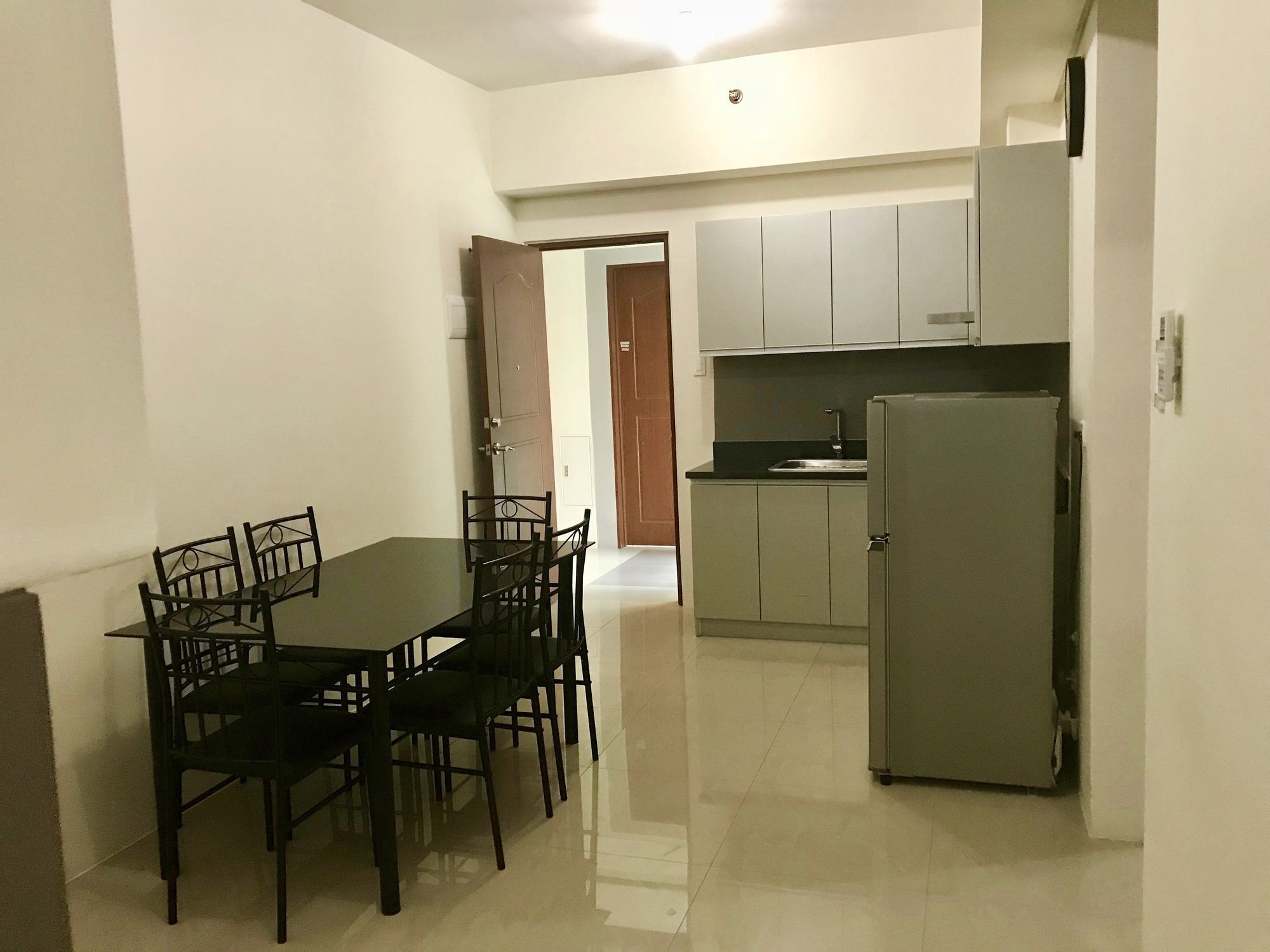 The Beacon Serviced Residences Makati City Exterior photo